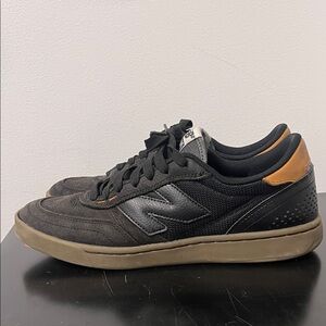 New Balance Men's Black and Tan Sneakers 440 v2 10.5 skateboarding